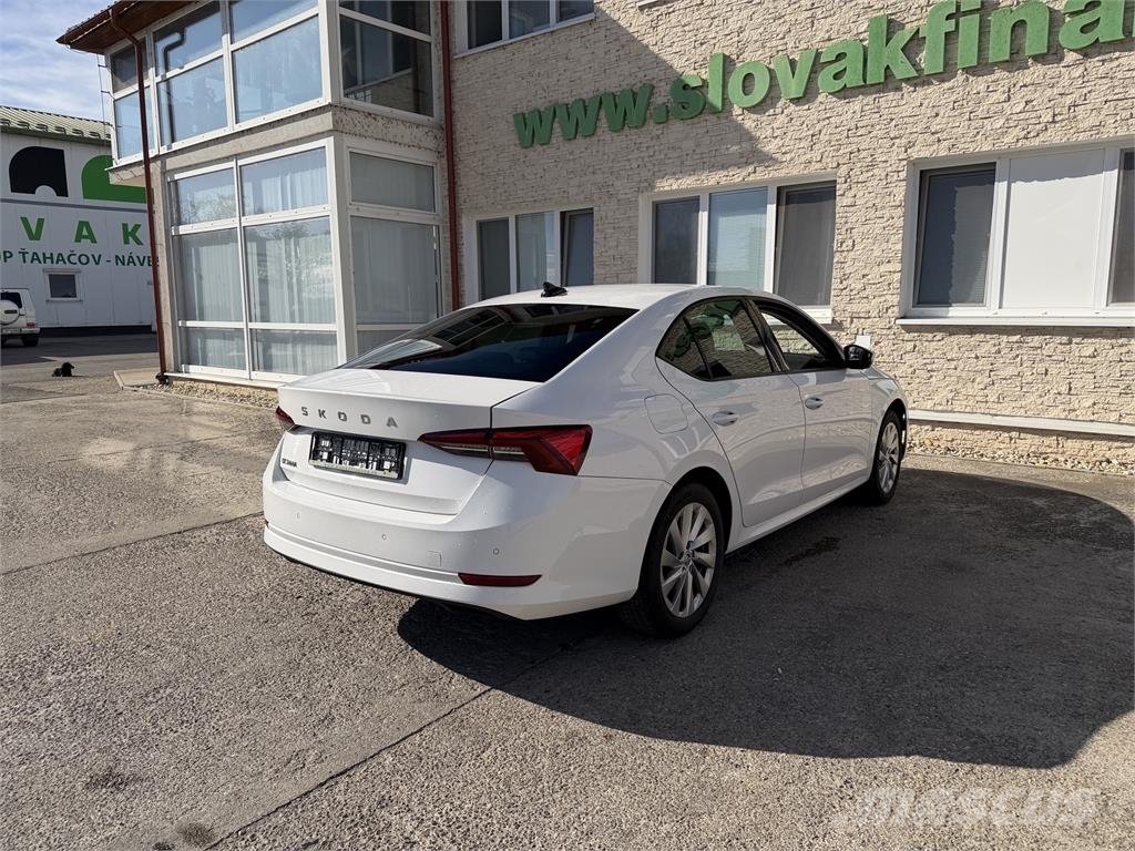 Skoda Octavia VIN 068 Voiture
