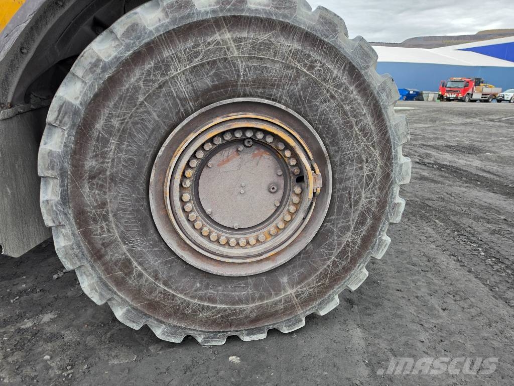 CAT 982 M Hjullastare
