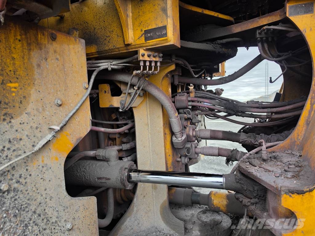 CAT 982 M Hjullastare