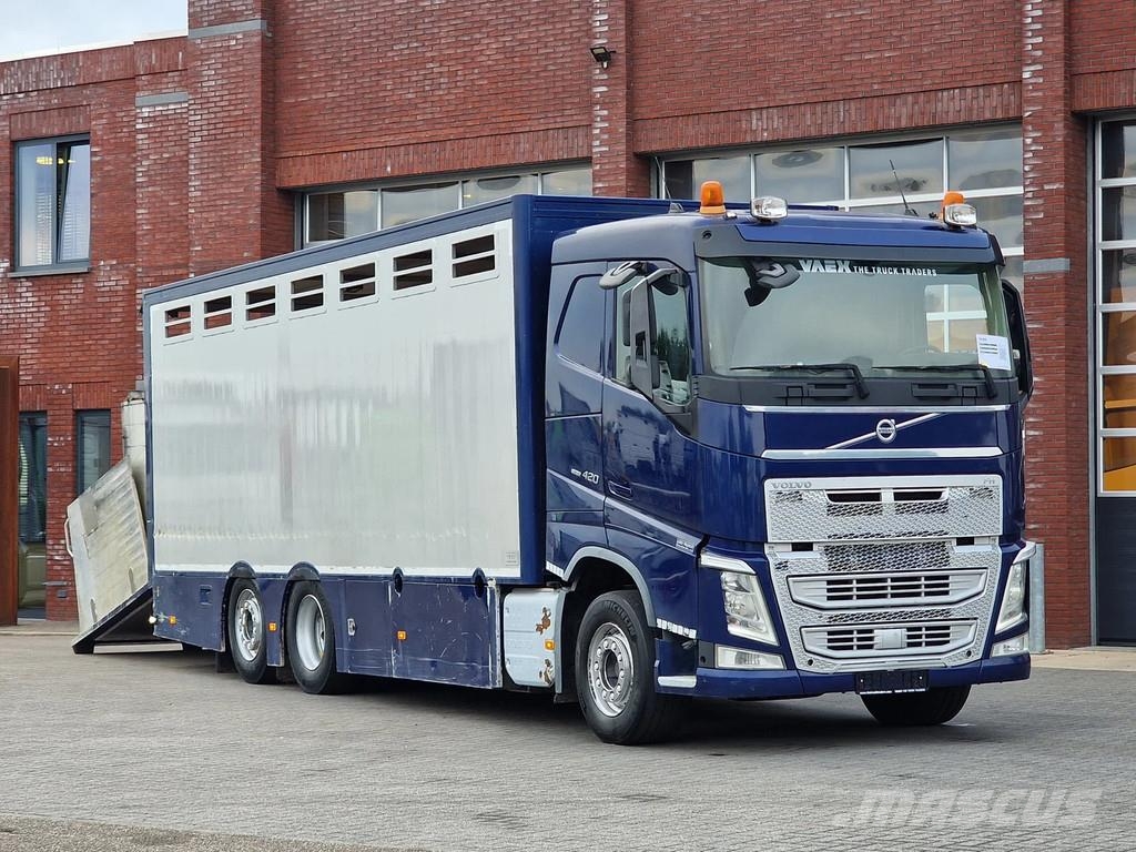 Volvo FH 13.420 6x2 - 1 deck livestock + 2 deck Michiele Tovornjaki za prevoz živine