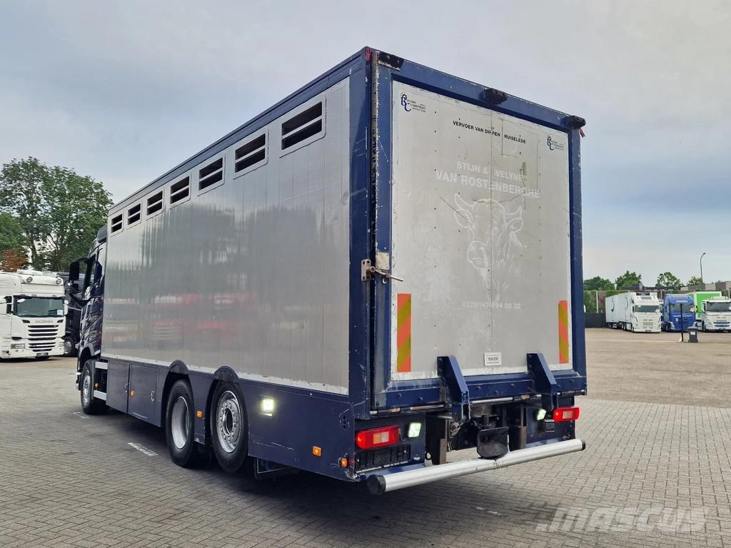 Volvo FH 13.420 6x2 - 1 deck livestock + 2 deck Michiele Tovornjaki za prevoz živine