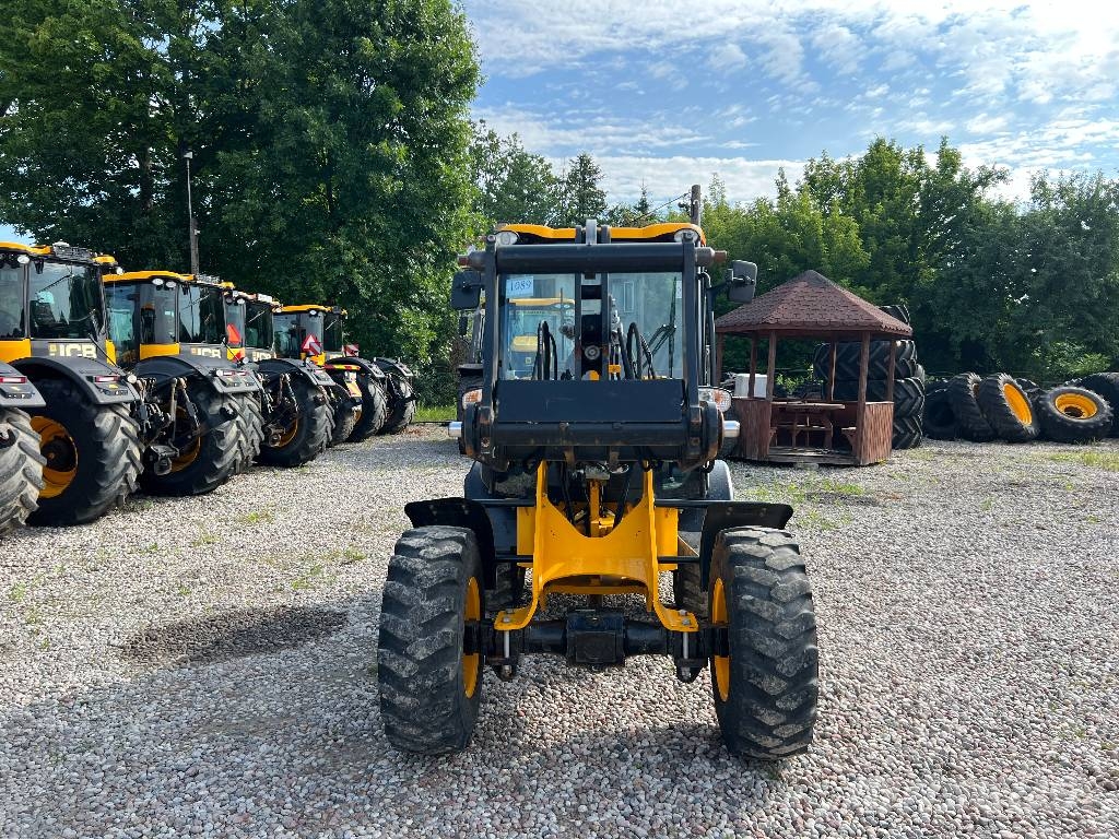 JCB 406 Pyöräkuormaajat