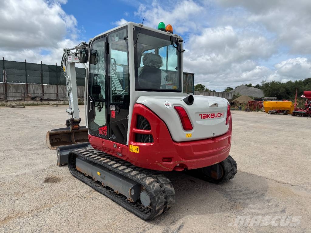 Takeuchi TB 370 Midigravere 7 - 12t