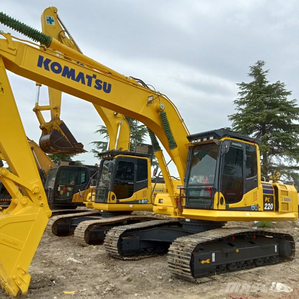 Komatsu PC 220-8 Εκσκαφείς με ερπύστριες