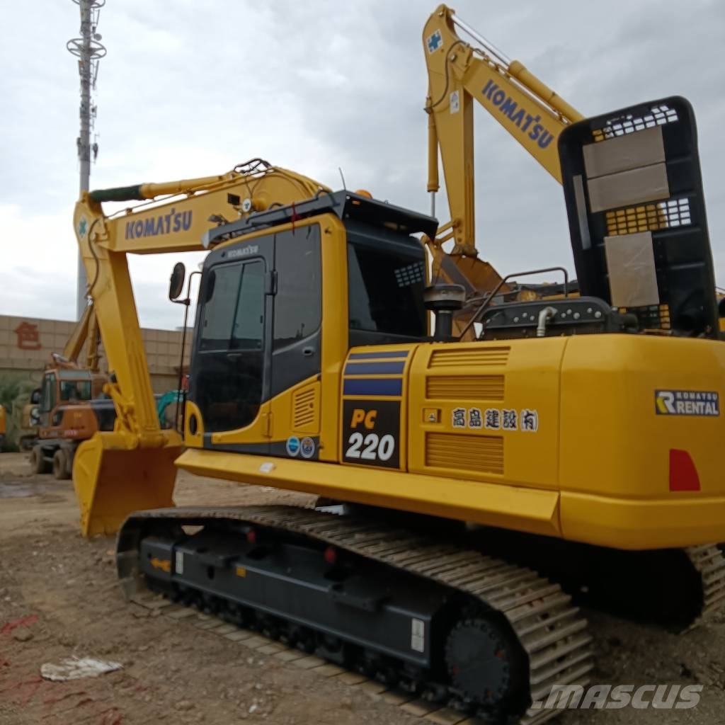 Komatsu PC 220-8 Εκσκαφείς με ερπύστριες