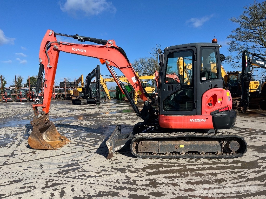 Kubota KX 057-4 حفارات صغيرة أقل من 7 طن (حفارات صغيرة)