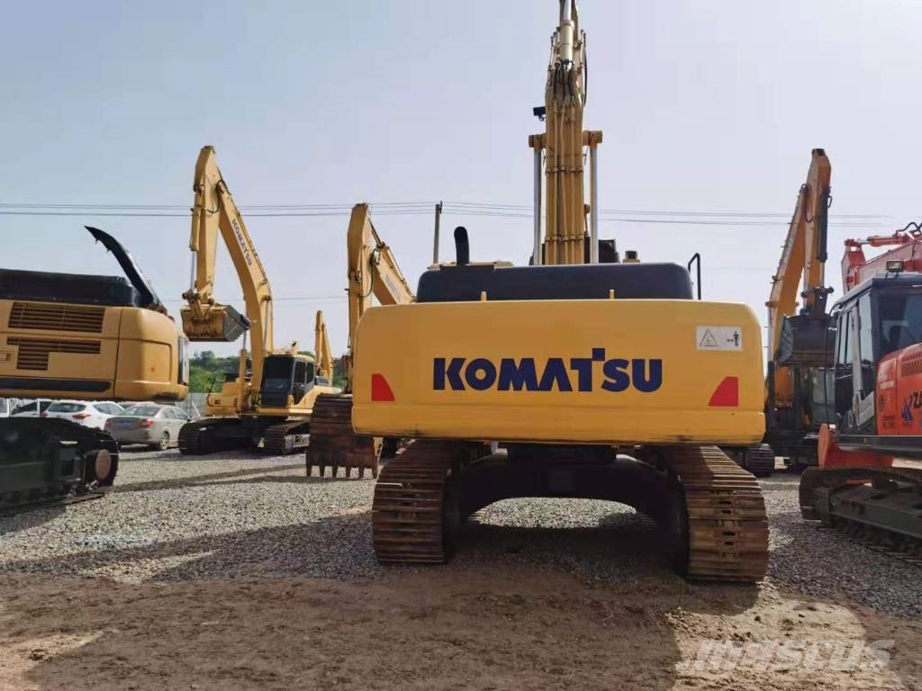 Komatsu PC360-7 حفارات زحافة