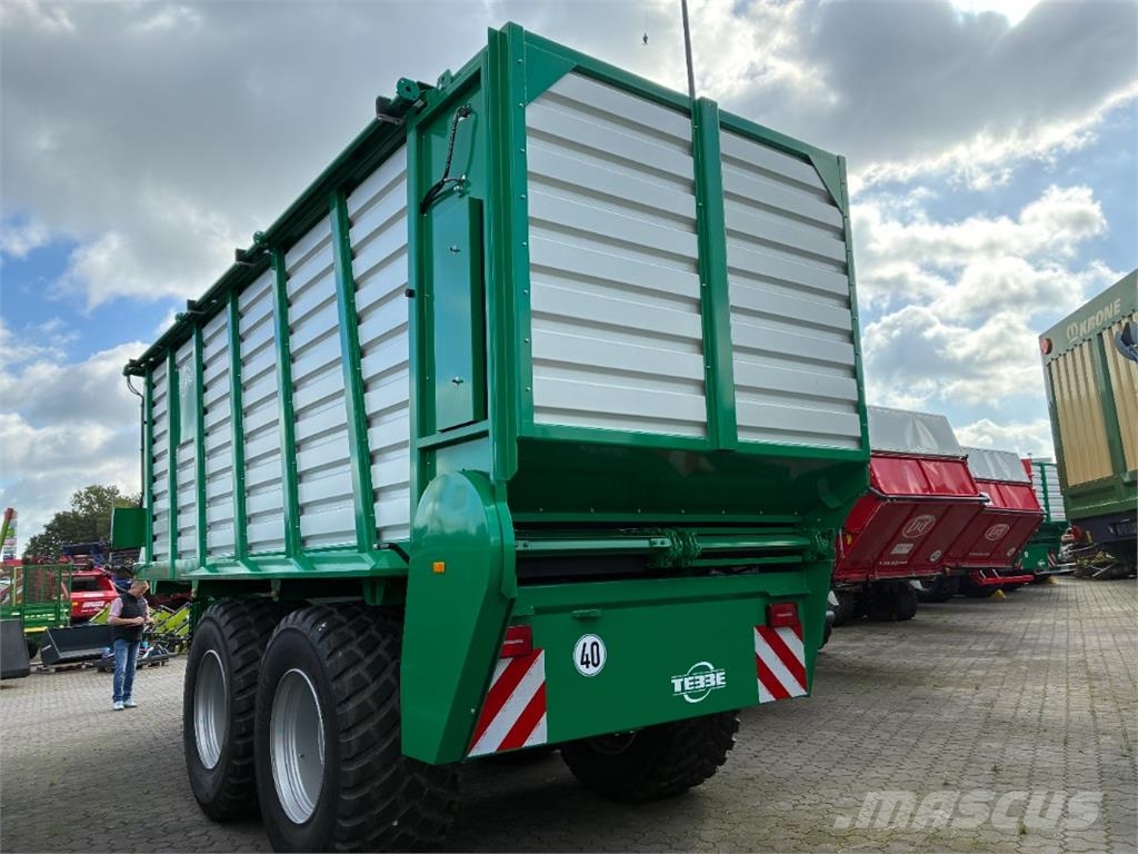 Tebbe ST 450 Tandem Silotrailer Manuseio e colocação de equipamentos
