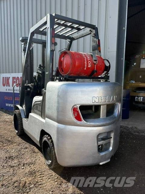 Nissan MCUGL02 F 36 LU LPG heftrucks