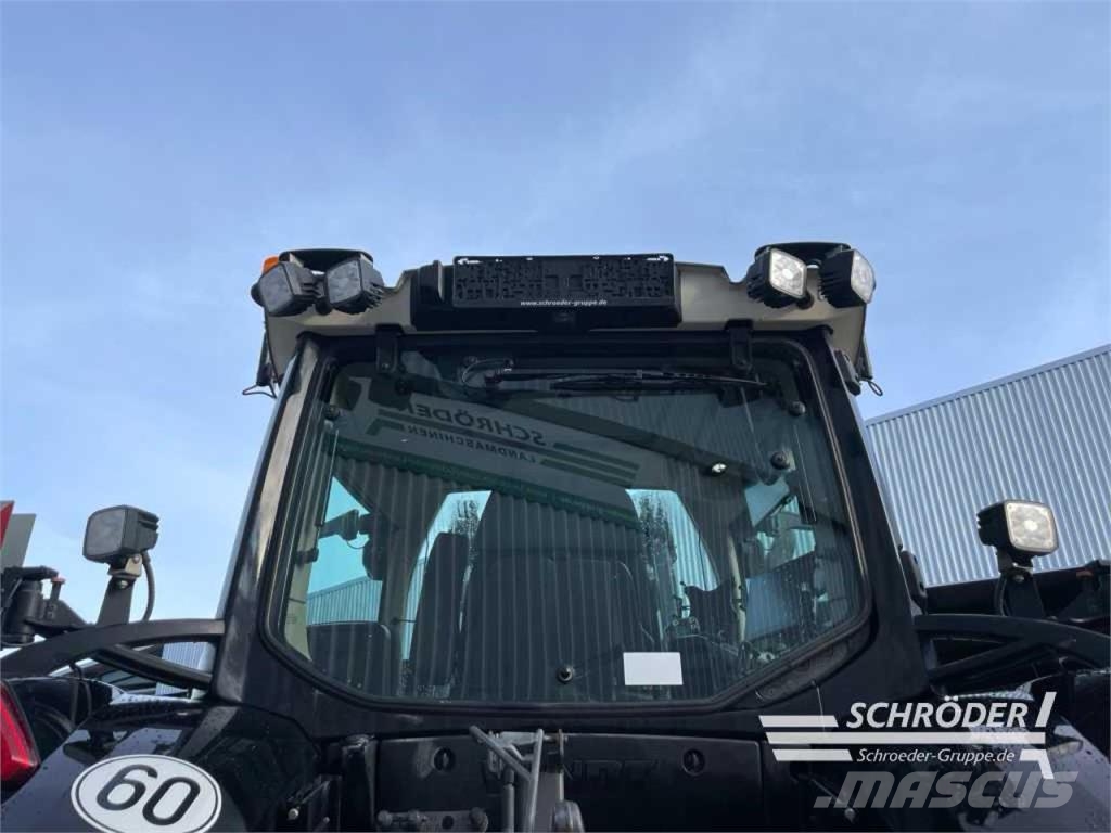 Fendt 728 VARIO GEN7 PROFI PLUS Traktorji