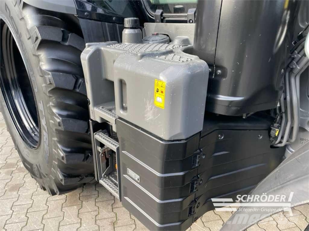 Fendt 728 VARIO GEN7 PROFI PLUS Traktorji