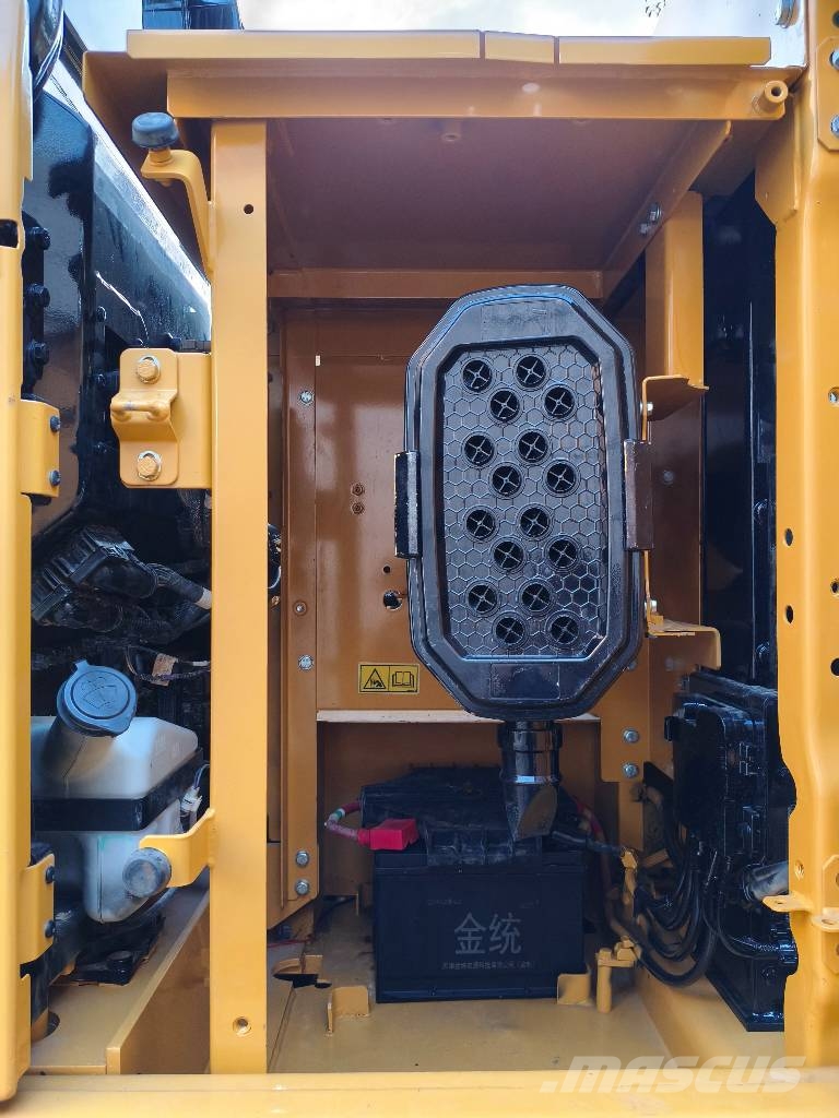 CAT 323 Raupenbagger