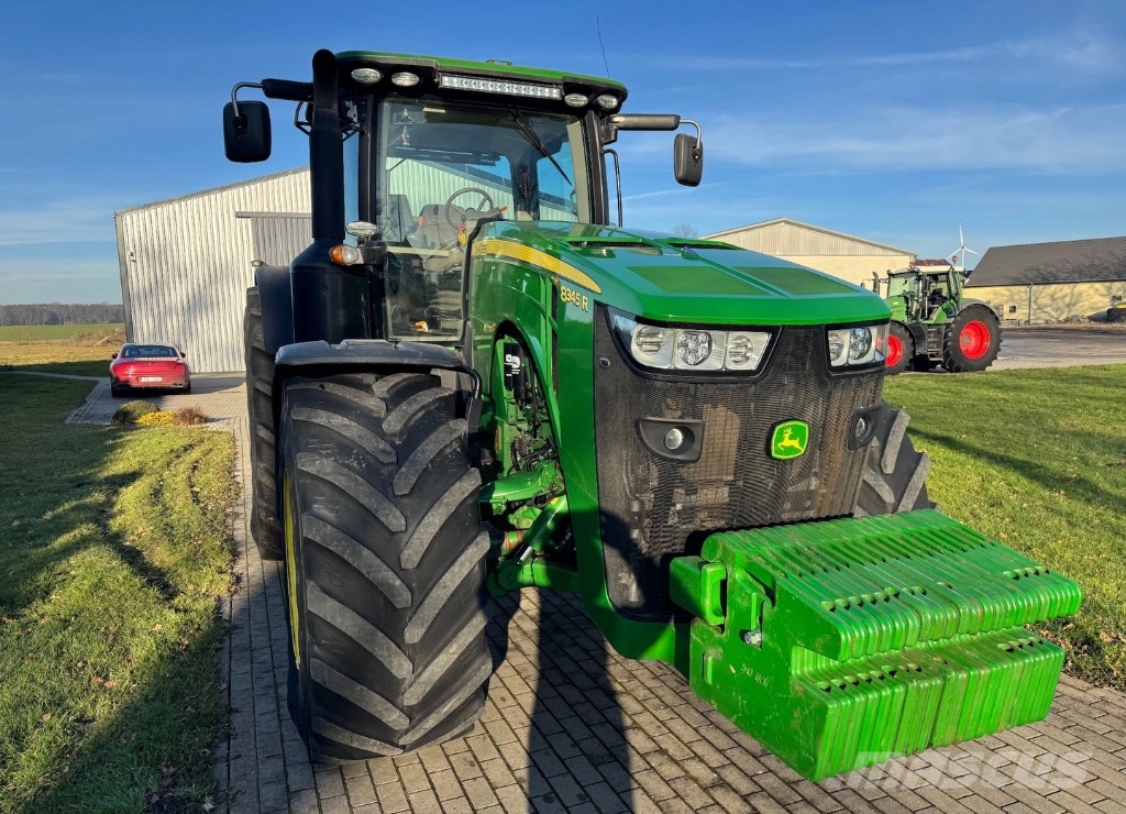 John Deere 8345 R Traktoren