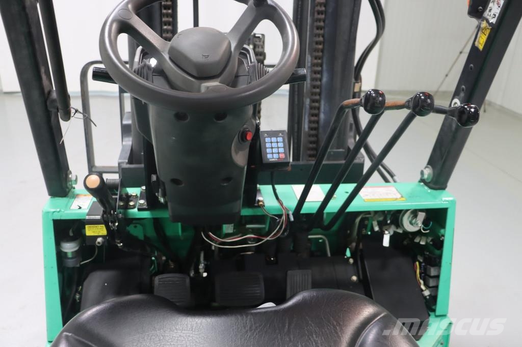 Mitsubishi FGC35K شاحنات LPG