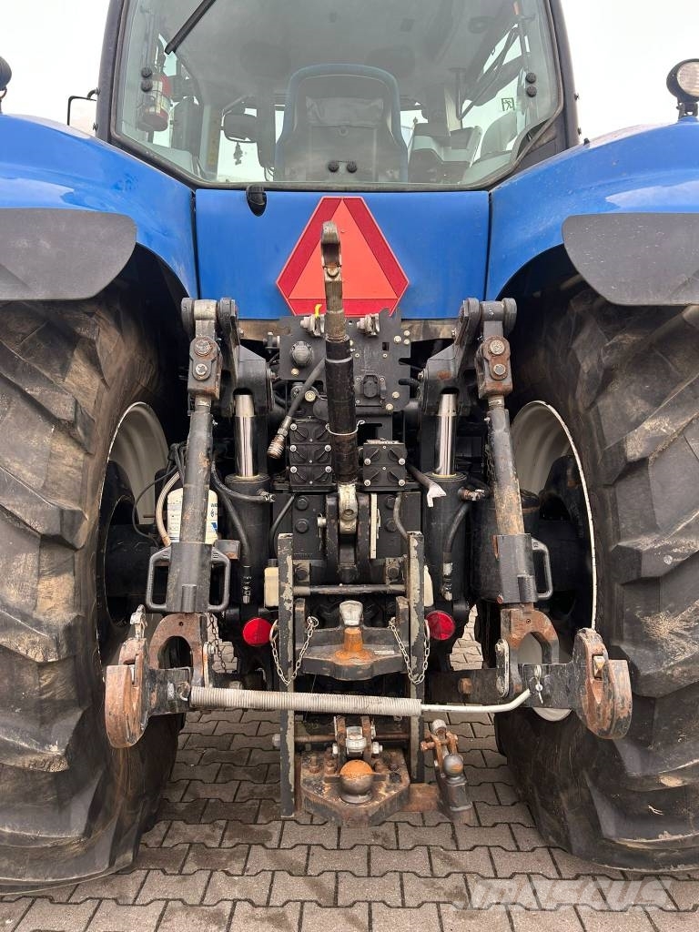 New Holland T 8.350 Traktorid