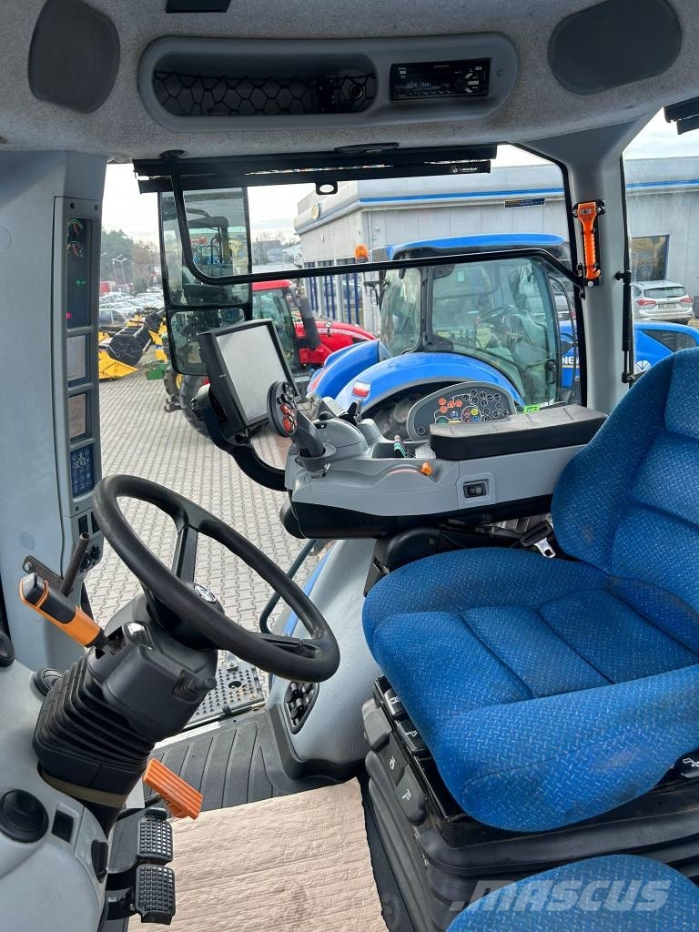 New Holland T 8.350 Traktorid