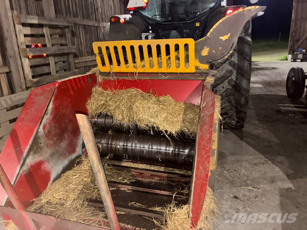 Jaguar paalisilppuri Forage harvesters