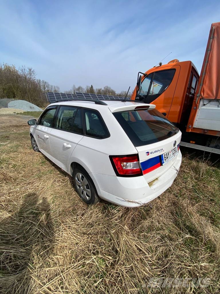 Skoda Fabia Carros