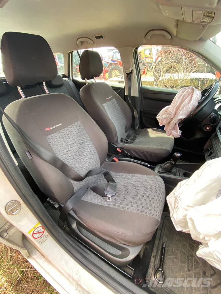 Skoda Fabia Carros