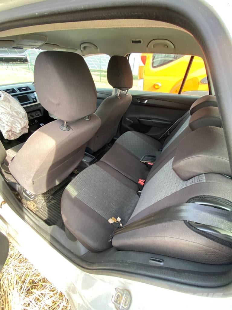 Skoda Fabia Carros