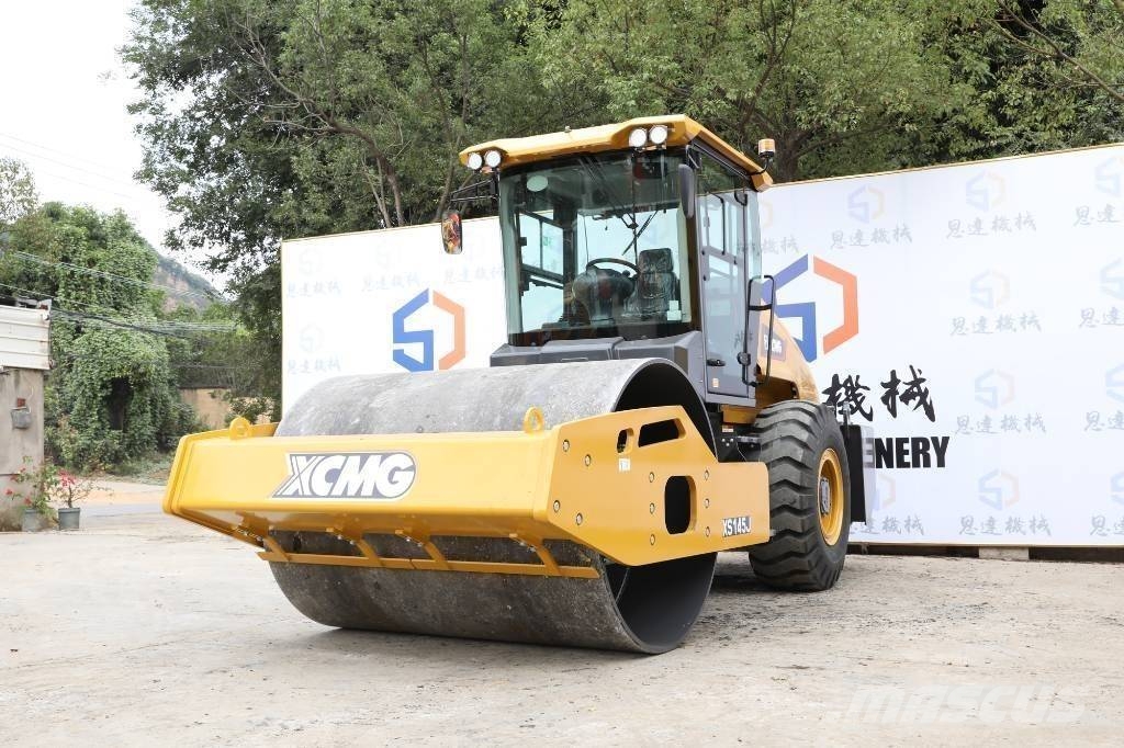 XCMG XS 145J Erdbauwalzen
