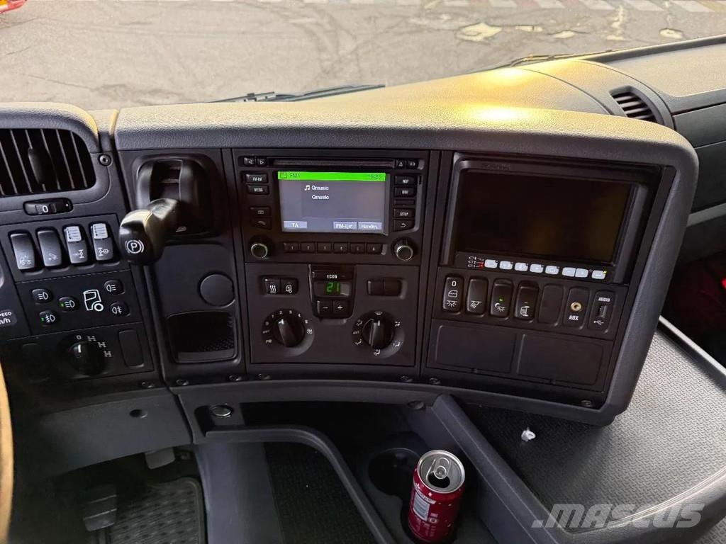 Scania G370 4X4 EURO 6 - PALFINGER PK9002 EH + REMOTE CON 덤프 트럭