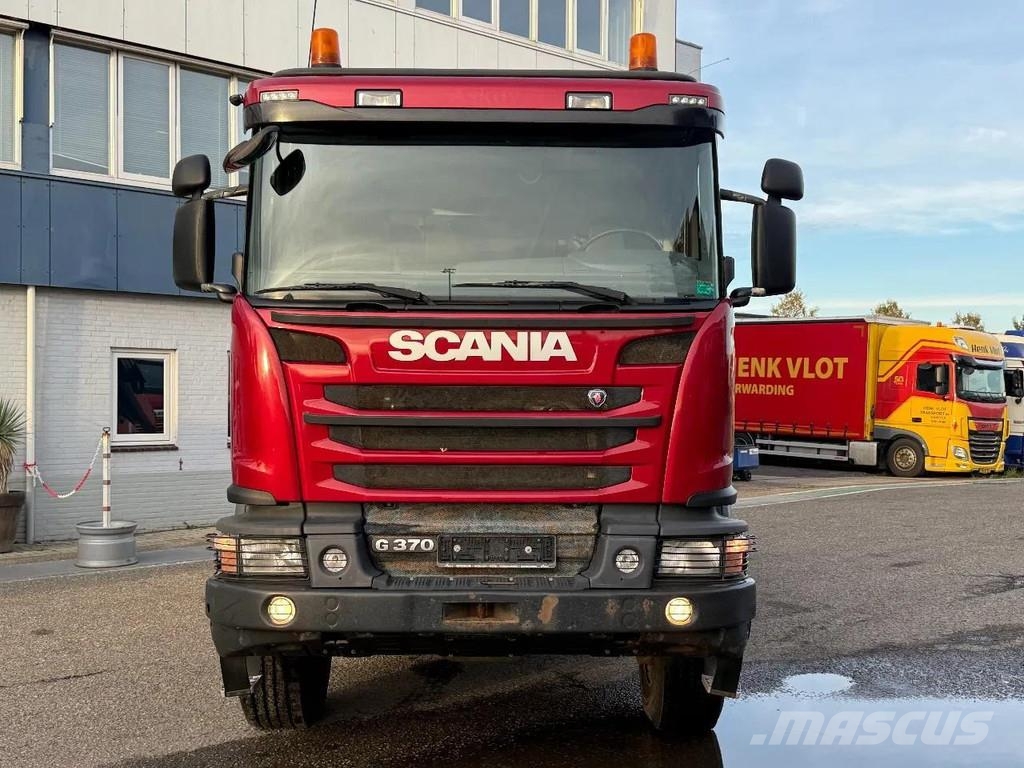 Scania G370 4X4 EURO 6 - PALFINGER PK9002 EH + REMOTE CON 덤프 트럭