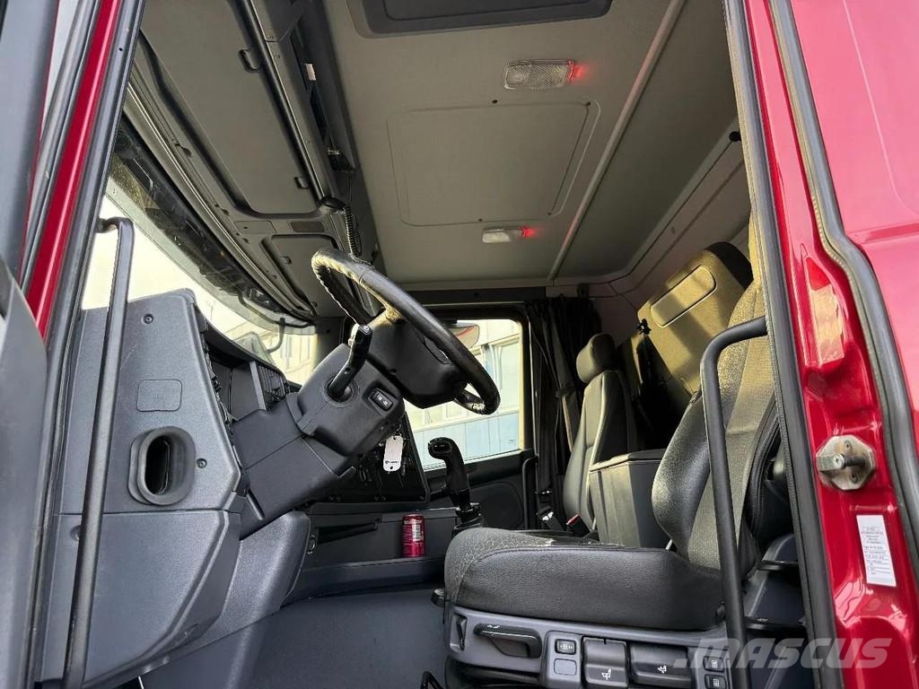 Scania G370 4X4 EURO 6 - PALFINGER PK9002 EH + REMOTE CON 덤프 트럭