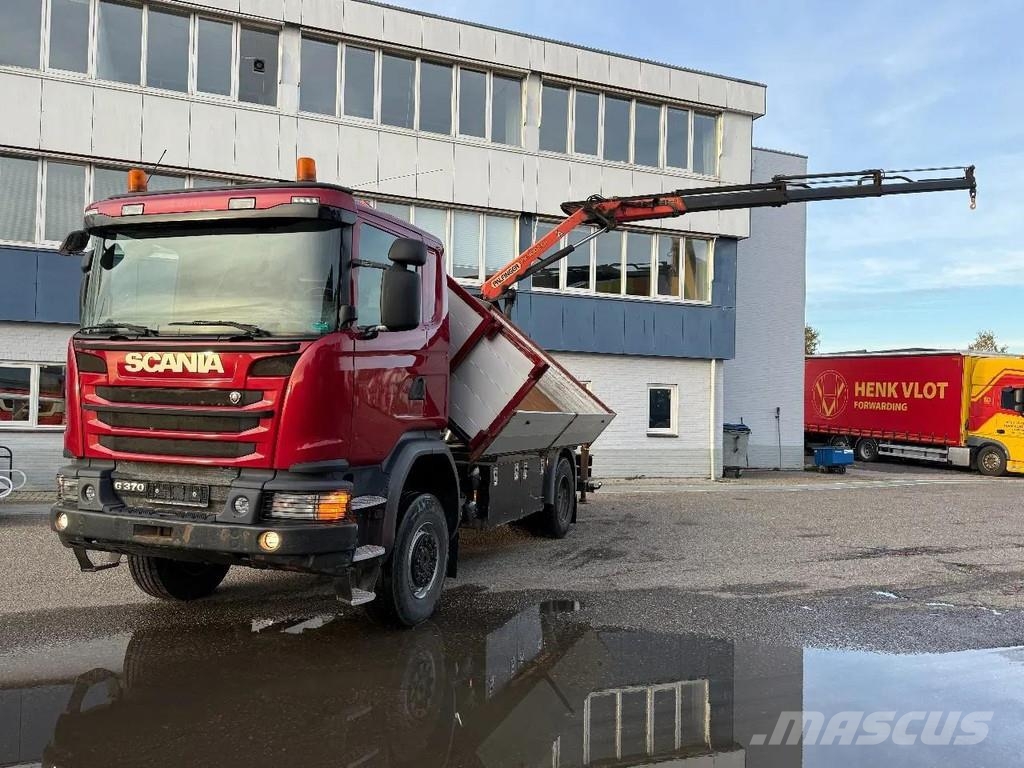 Scania G370 4X4 EURO 6 - PALFINGER PK9002 EH + REMOTE CON 덤프 트럭