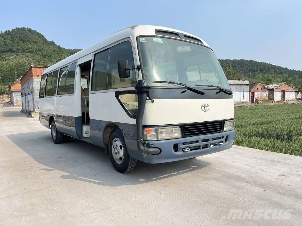 Toyota Coaster Bus 迷你巴士