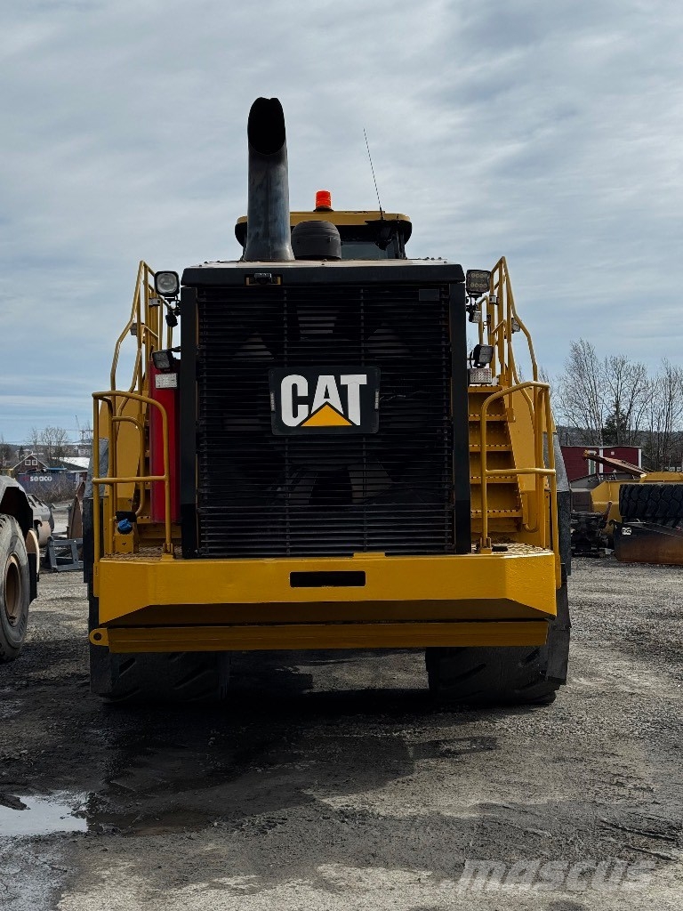 CAT 988 K 輪胎式裝載機