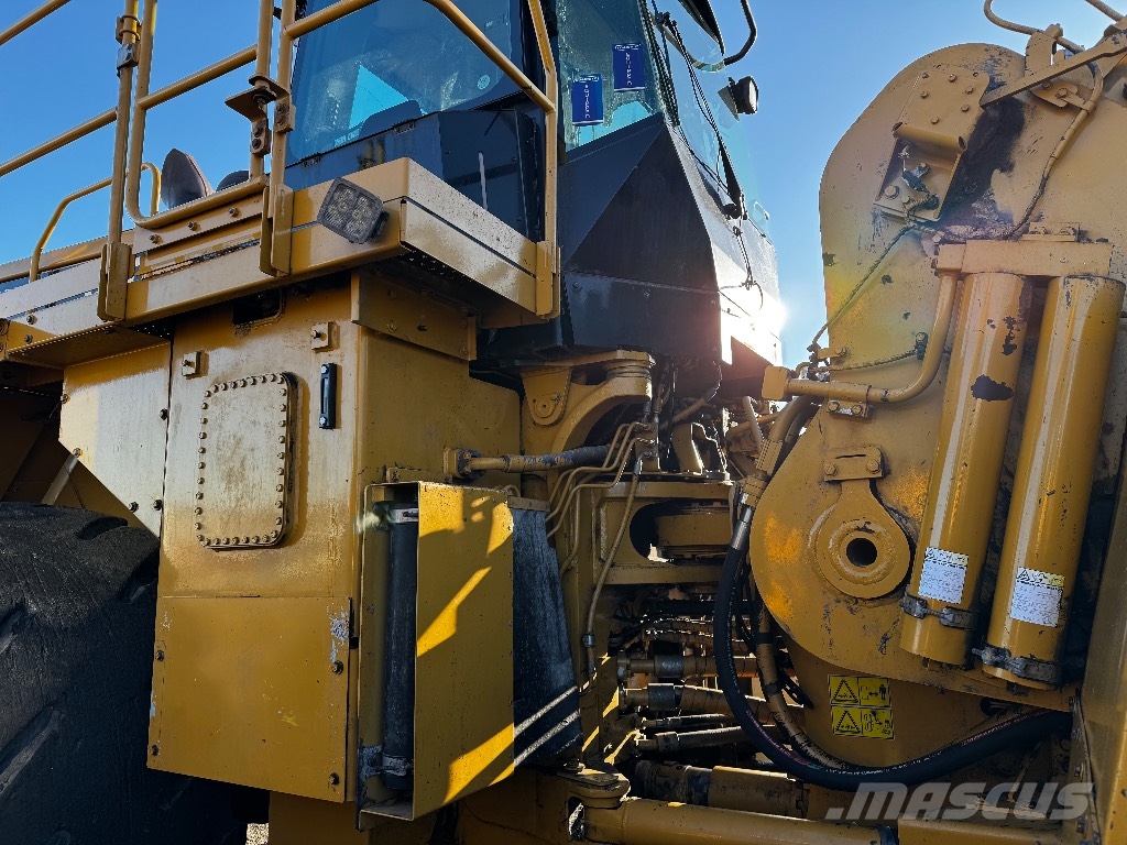 CAT 988 K 輪胎式裝載機