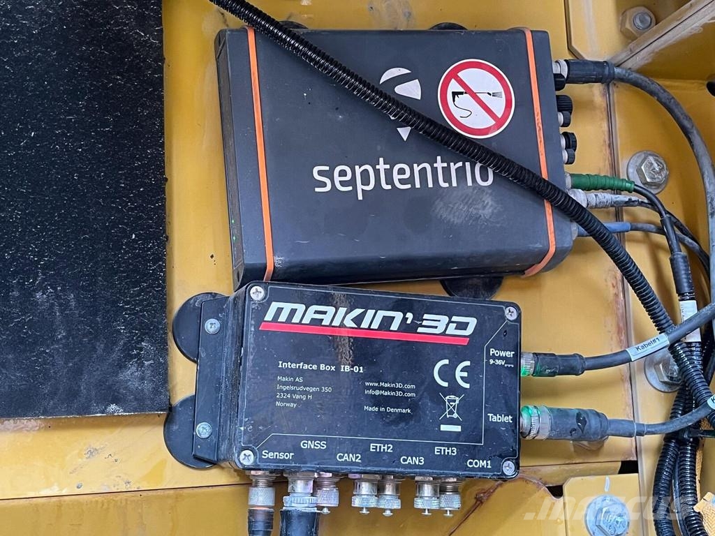 CAT 352 Escavatori cingolati