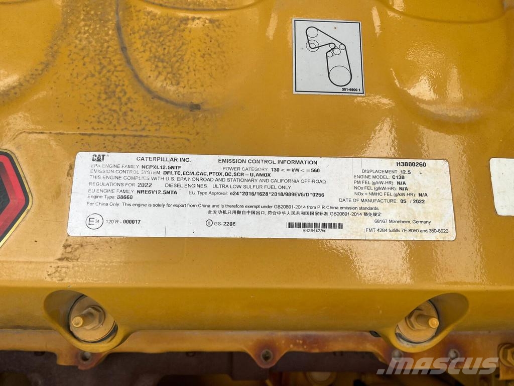 CAT 352 Escavatori cingolati