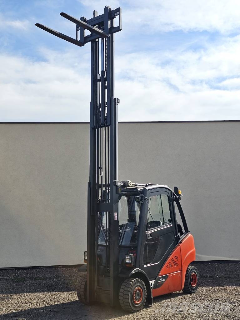 Linde H25T-02 Triplex Gāzes autoiekrāvēji (LPG)
