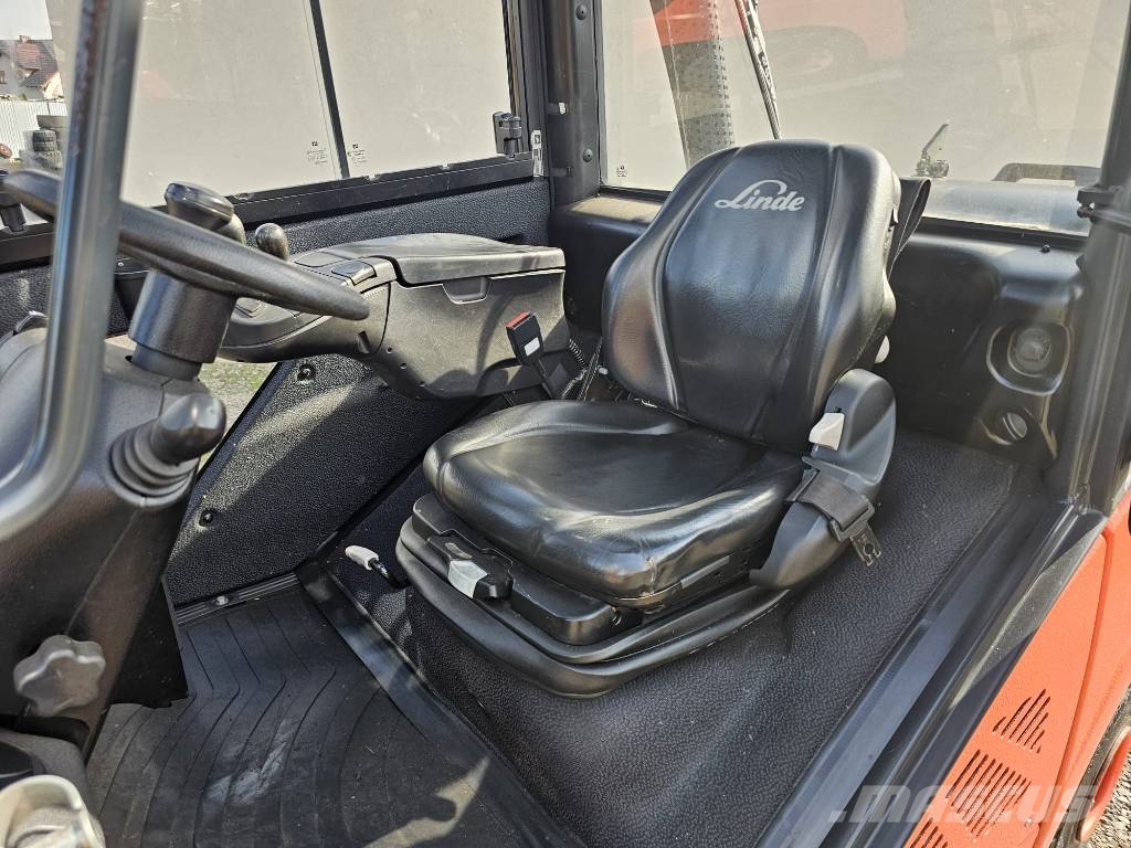 Linde H25T-02 Triplex Gāzes autoiekrāvēji (LPG)