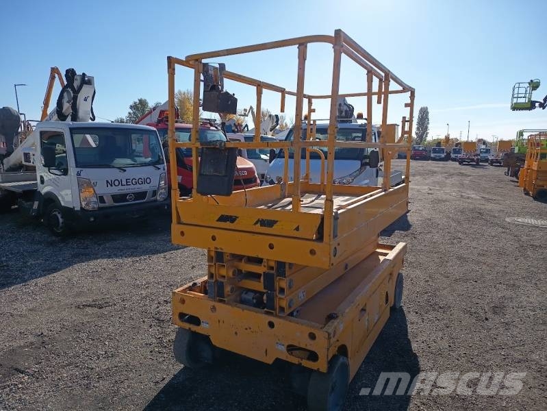 Haulotte Compact 10 - 10m, electric Žirkliniai keltuvai