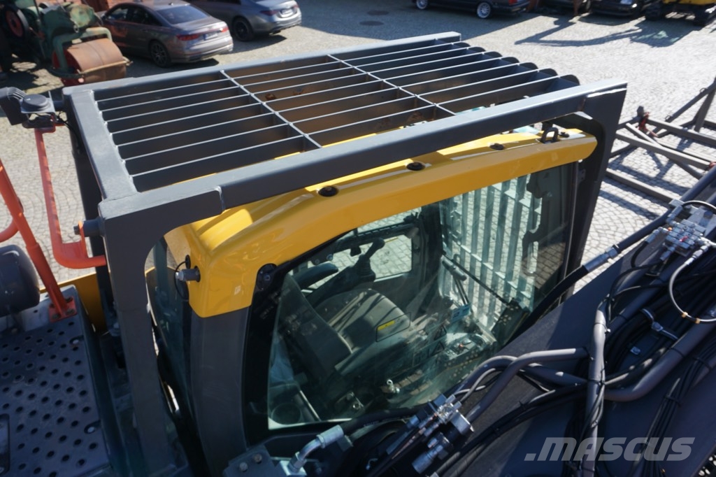 Volvo EC 300 ECL 大型油圧ショベル12t以上(パワーショベル・ユンボ)