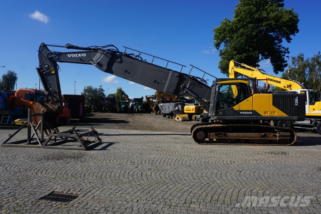 Volvo EC 300 ECL 大型油圧ショベル12t以上(パワーショベル・ユンボ)
