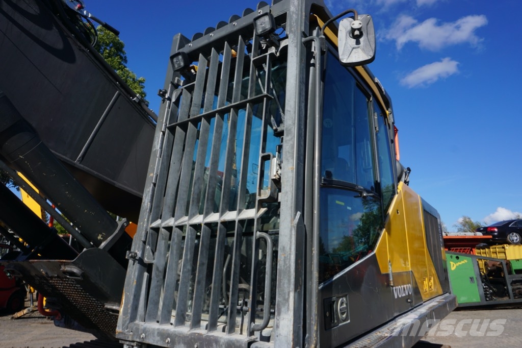 Volvo EC 300 ECL 大型油圧ショベル12t以上(パワーショベル・ユンボ)