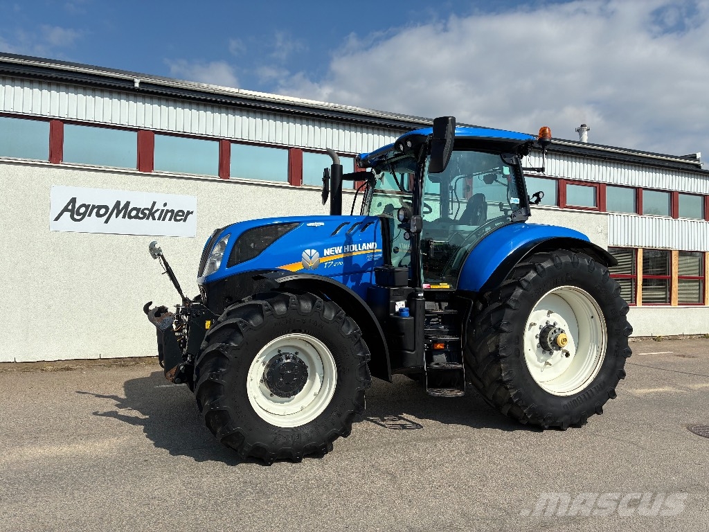 トラクター！！ ニューホランド T 7.270 AC, 2019, Billesholm, スウェーデン - 中古