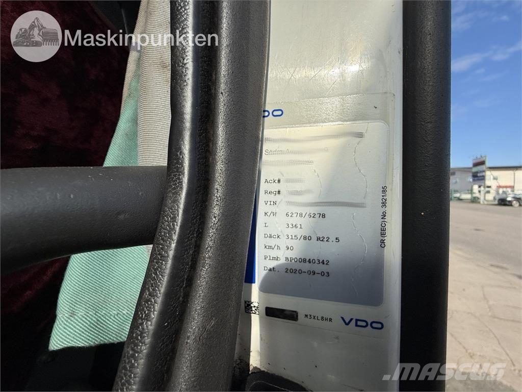 Volvo FM12 6X2 Camiones caja cerrada
