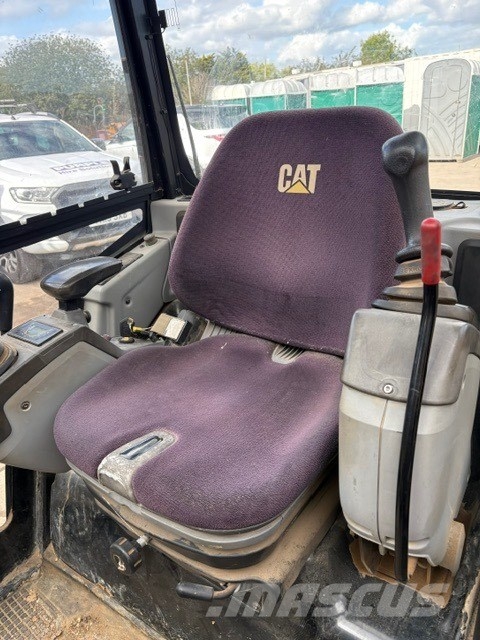 CAT 301.7 D Mini kotrók < 7t