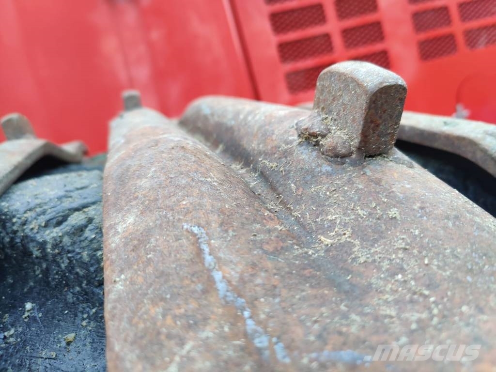 Olofsfors Wheel Tracks Lánctalpak, láncok és futóművek
