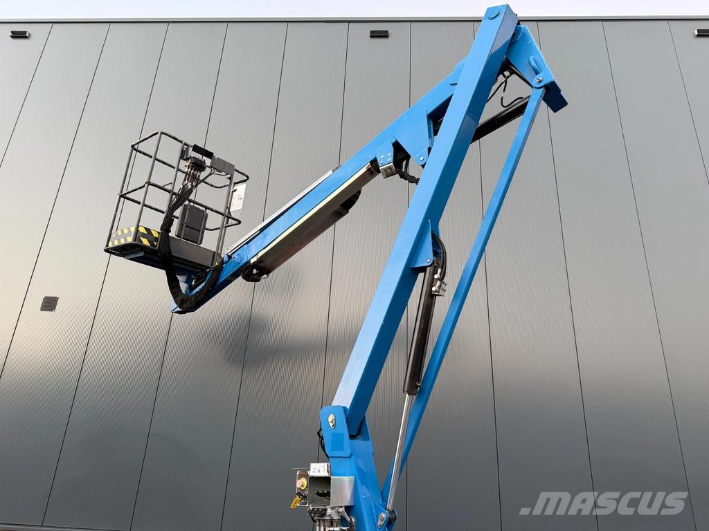 Niftylift Matilsa Parma 12TB 12 meter 2017 Mazgabarīta treileri
