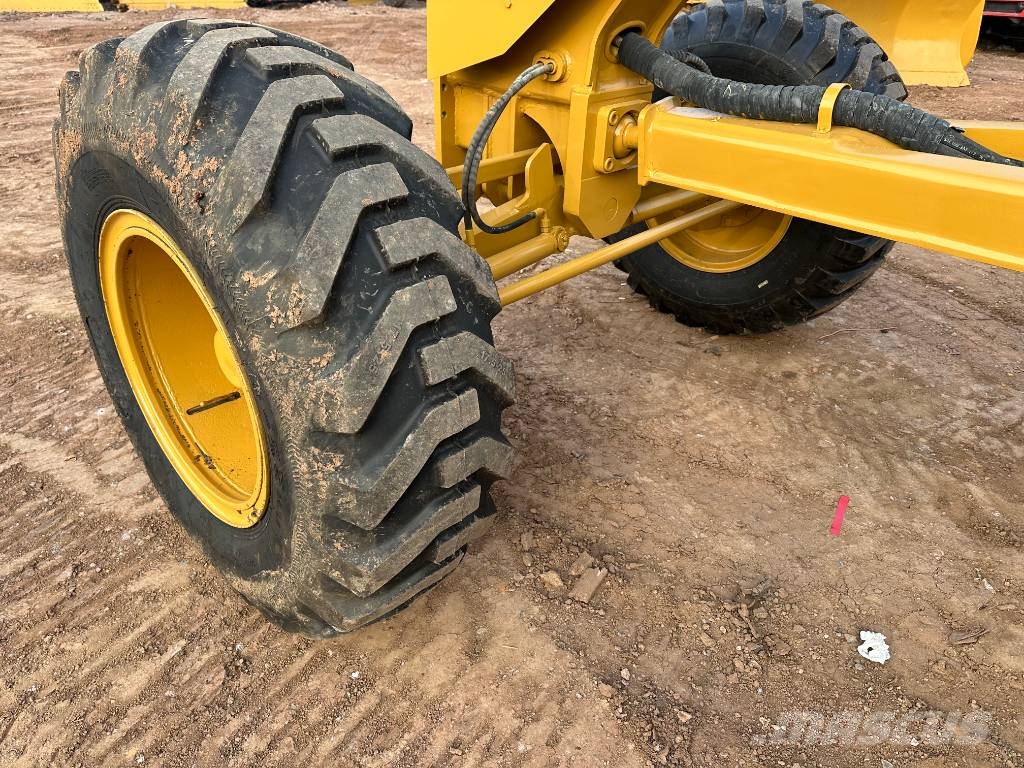 CAT 140 H Greideri