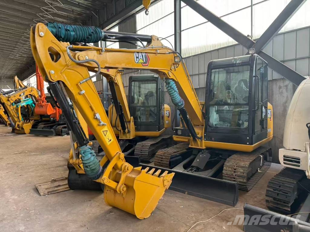 CAT 305.5E2 小型挖掘机