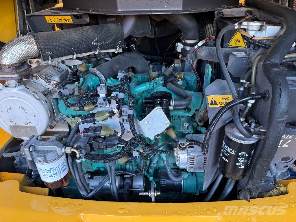 Volvo L 30 G Pale gommate