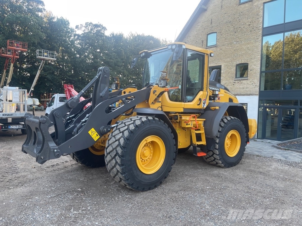 Volvo L 90 H / L90H Incarcator pe pneuri