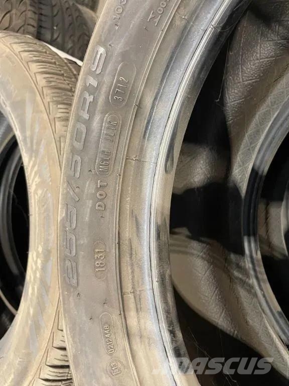 Goodyear Set Goodyear banden 255/50 R19 Däck, hjul och fälgar